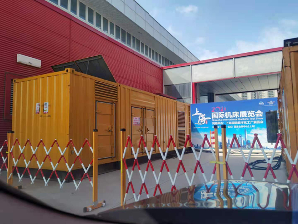 拜城出租发电机-柴油发电机和汽油发电机哪个更好一些？