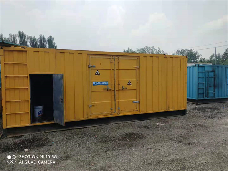 拜城200KW柴油发电机组需要配备什么型号的电缆线？
